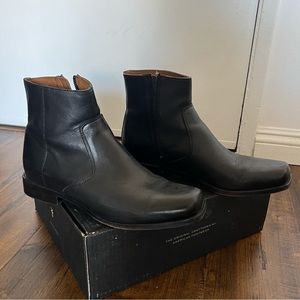 Frye Mens Boot Size 10 - Square Toe